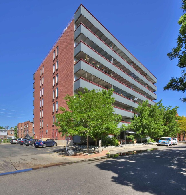 1441 Humboldt St, Unit 407 in Denver, CO - Building Photo - Building Photo