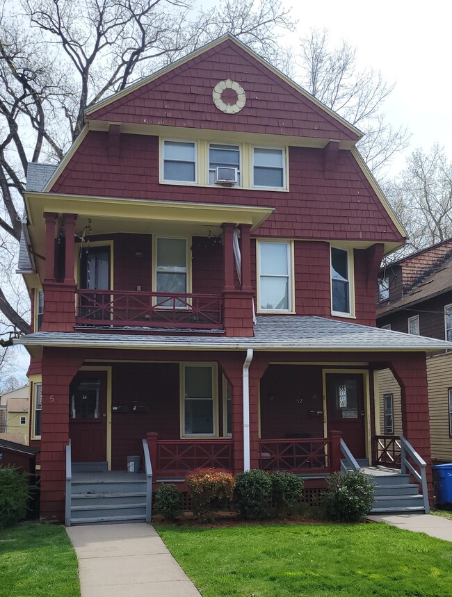 52 Tremont St, Unit 1st floor in Hartford, CT - Building Photo - Building Photo