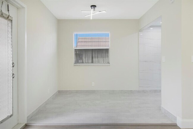 268 Saxony Cir in Delray Beach, FL - Building Photo - Building Photo