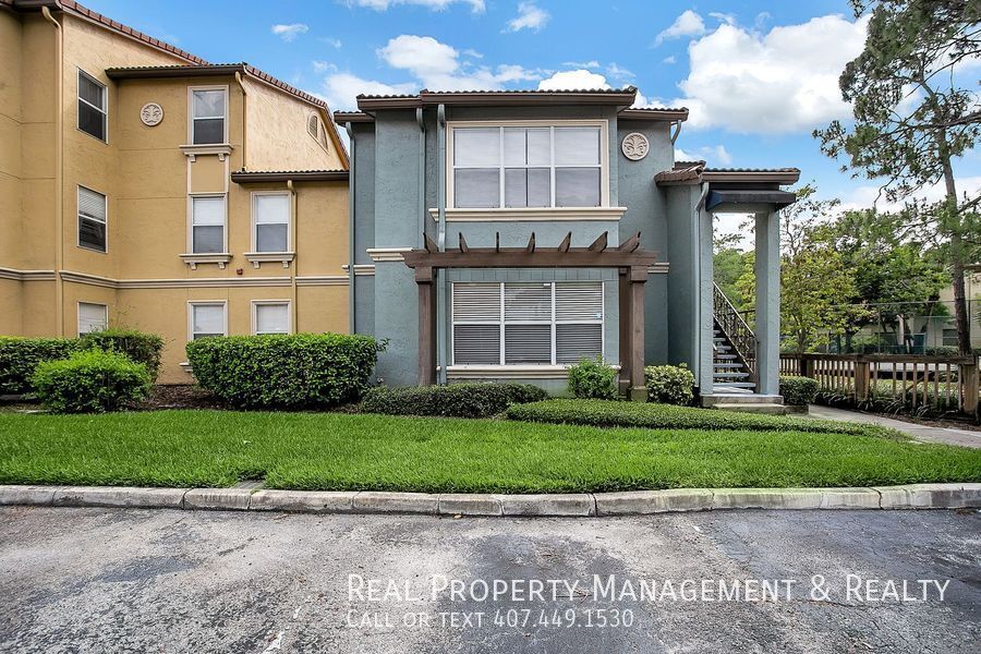 5108 Conroy Rd-Unit -Unit 17 in Orlando, FL - Building Photo