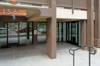LakePark Apartments in Oakland, CA - Foto de edificio - Interior Photo