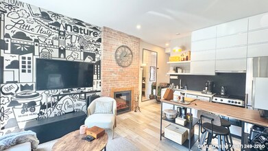1-201 Maclaren St in Ottawa, ON - Building Photo - Building Photo