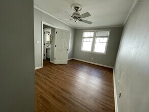 1072 Piedmont Ave NE, Unit 205 in Atlanta, GA - Building Photo - Building Photo