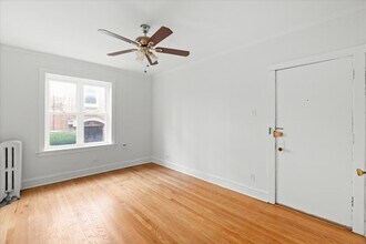 654 W Oakdale Ave in Chicago, IL - Building Photo - Building Photo