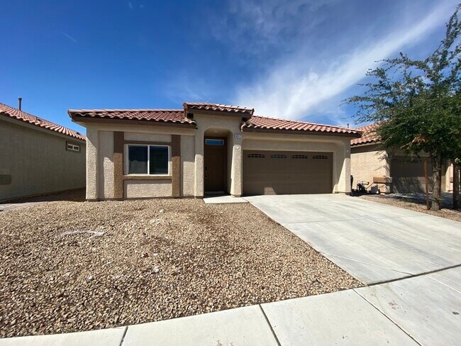 8917 Ullom Dr