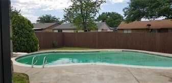 5228 Runyon Dr in The Colony, TX - Building Photo