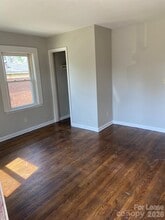 1020 Rodey Ave in Charlotte, NC - Building Photo - Building Photo