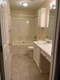 113 Double Tree Dr photo'