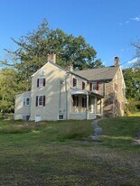 3901 Old Easton Rd in Doylestown, PA - Building Photo