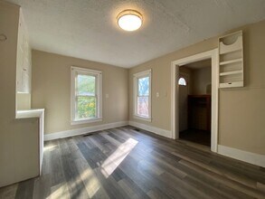 1725-1727-1727 W High St in Springfield, OH - Building Photo - Building Photo