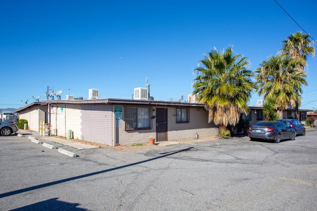 302-304 W Ventura St in Tucson, AZ - Foto de edificio - Building Photo