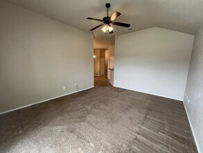 4205 Cambridge Dr in Killeen, TX - Building Photo - Building Photo