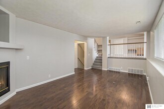 4219 N 171st Ave in Omaha, NE - Foto de edificio - Building Photo