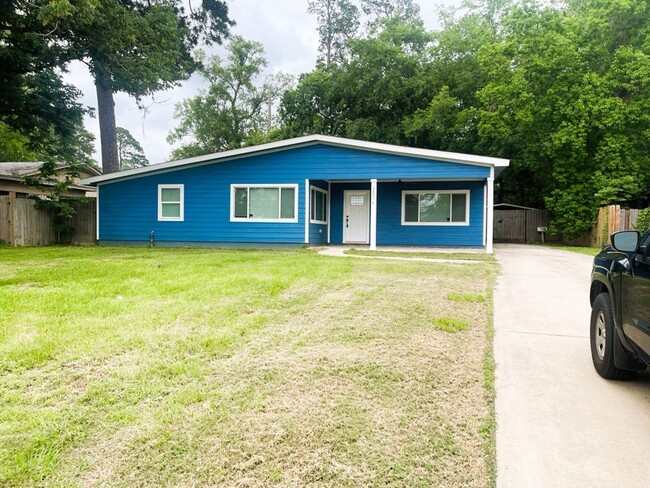 property at 24514 Sunny Glen Dr