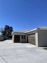 13274 Earl Ave in Baldwin Park, CA - Building Photo - Building Photo