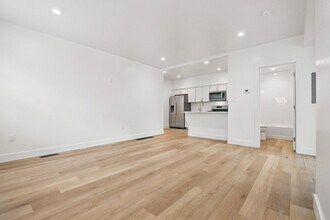 1 Higgins St in Pittsburgh, PA - Building Photo - Building Photo