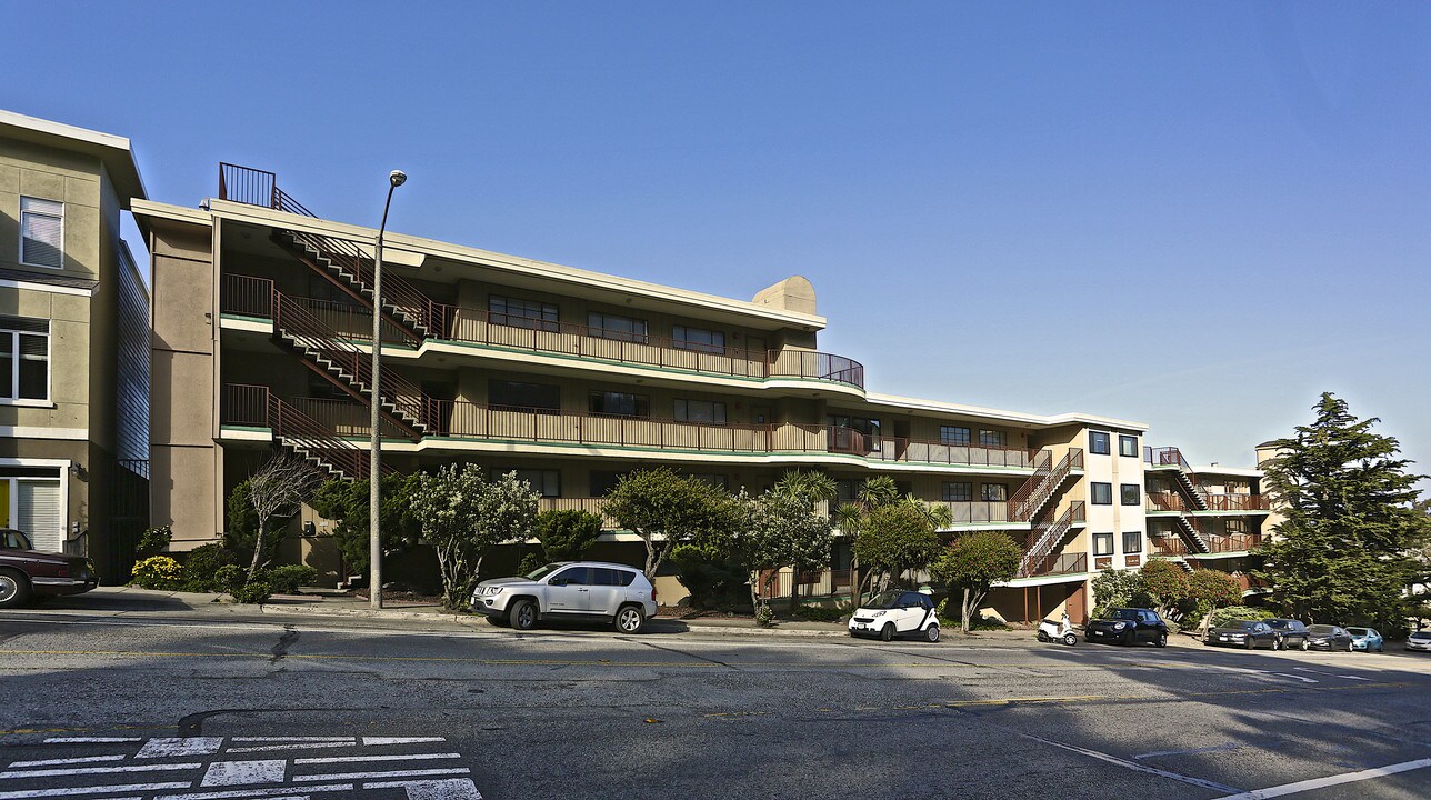 660 Clipper in San Francisco, CA - Foto de edificio