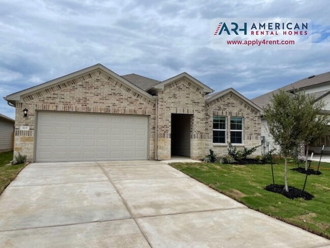 property at 925 Armadillo Dr