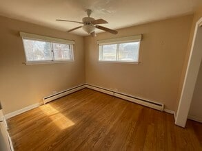 9437 Burlington Ave, Unit 3 in Brookfield, IL - Foto de edificio - Building Photo