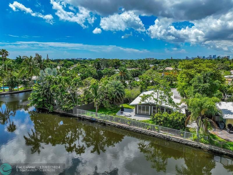 3016 NE 1st Terrace in Wilton Manors, FL - Building Photo