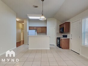 807 Forest Star in Houston, TX - Building Photo - Building Photo