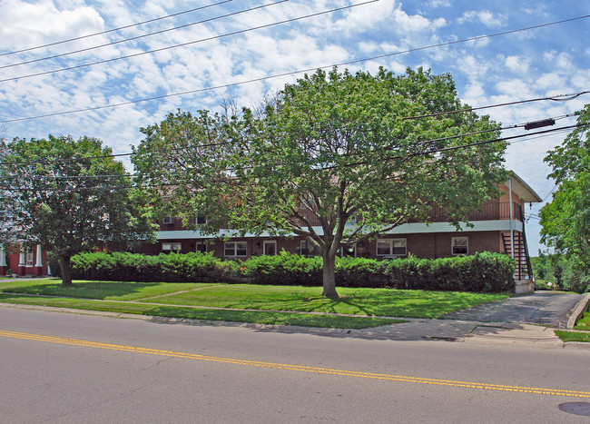 431-435 N Heincke Rd in Miamisburg, OH - Building Photo - Building Photo