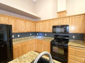 61392 Fairfield Dr in Bend, OR - Building Photo - Building Photo