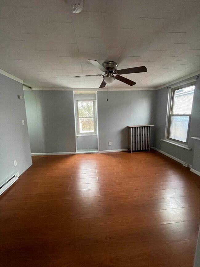 127 N 12th St in Allentown, PA - Building Photo - Building Photo
