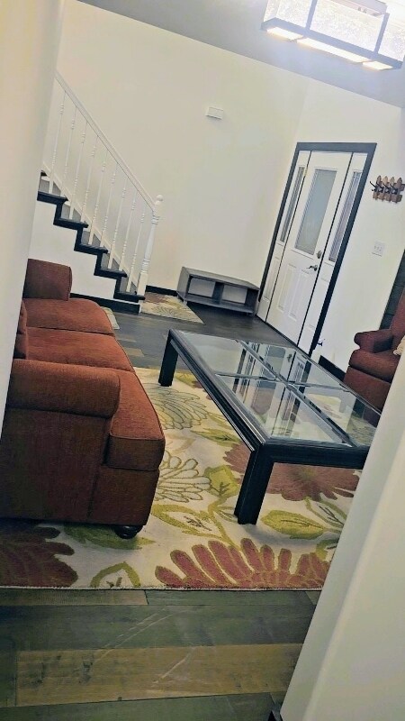 1112 Duffer Cir in North Salt Lake, UT - Foto de edificio - Building Photo