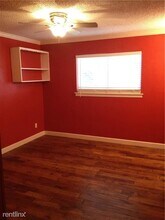 803 W 28th St-Unit -Apt 206 in Austin, TX - Building Photo - Building Photo