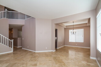 8870 Quintane Ln in Las Vegas, NV - Building Photo - Building Photo