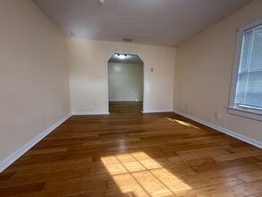 9605 Highland Ave in Jacksonville, FL - Building Photo - Building Photo