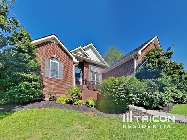 property at 419 Fieldstone Dr