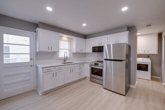 151 Seaside Ave in Stamford, CT - Building Photo - Building Photo