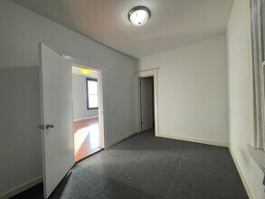 1819 S May St in Chicago, IL - Building Photo - Building Photo