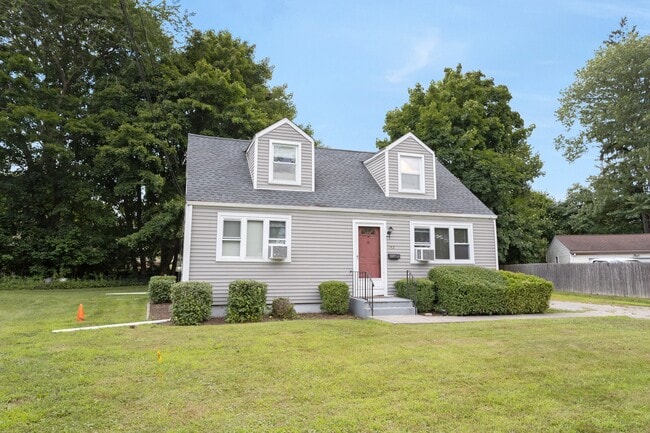 property at 152 Loftus Cir