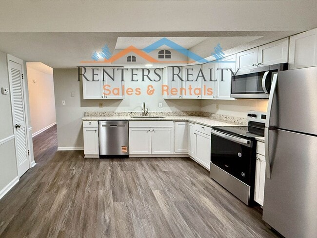 property at 2007 Reaches Pl SW