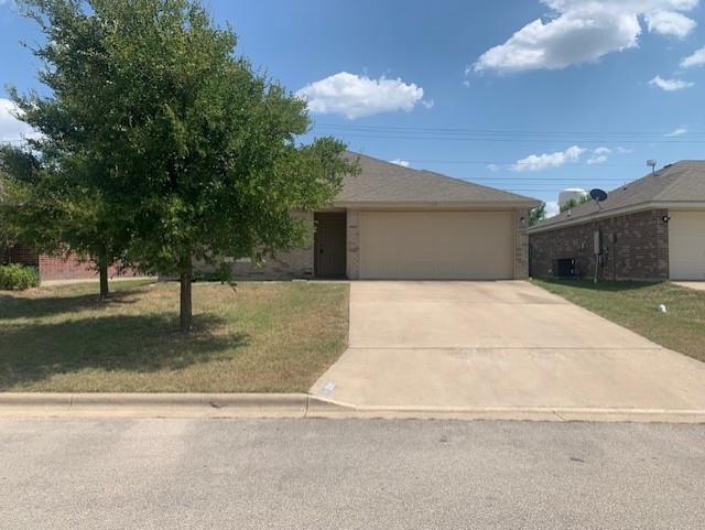 228 Amber Ln in Jarrell, TX - Building Photo