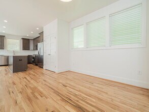 109 Turner St in Raleigh, NC - Building Photo - Building Photo