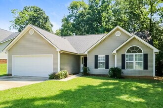 7807 Lobilia Ln in Charlotte, NC - Building Photo - Building Photo