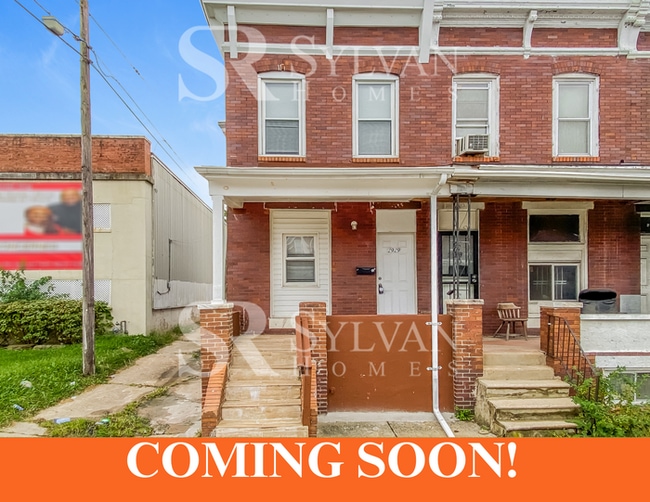 property at 2929 E Madison St