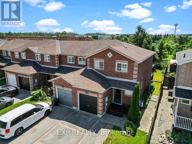 property at 32 Michael Crescent