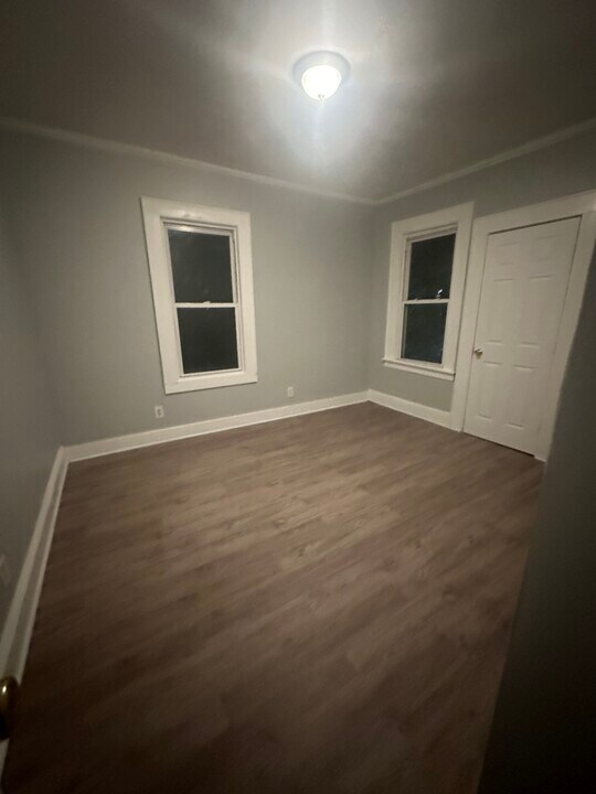 658 E 28th St, Unit #2 in Paterson, NJ - Building Photo