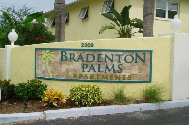 Bradenton Palms in Bradenton, FL - Building Photo - Building Photo