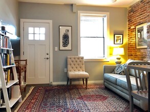 64 Frankfort St-Unit -2A in Boston, MA - Building Photo - Building Photo