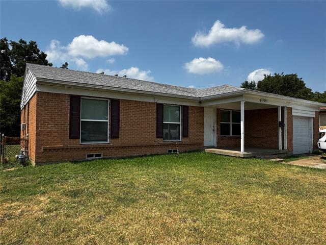 1509 N O'Connor Rd in Irving, TX - Building Photo