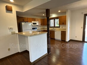 247 Caballeros Blvd in Belleville, IL - Building Photo - Building Photo