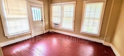 320 N Barcelona St in Pensacola, FL - Building Photo - Building Photo