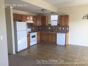 1507 NE Erin Ct in Grain Valley, MO - Building Photo - Building Photo