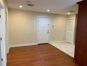 422 Monroe St in Hoboken, NJ - Building Photo - Building Photo